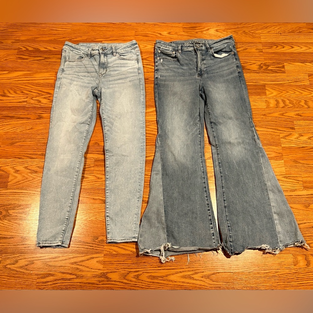American Eagle Women’s Size 12 Two Pair Of Denim Jeans Next Level Stretch